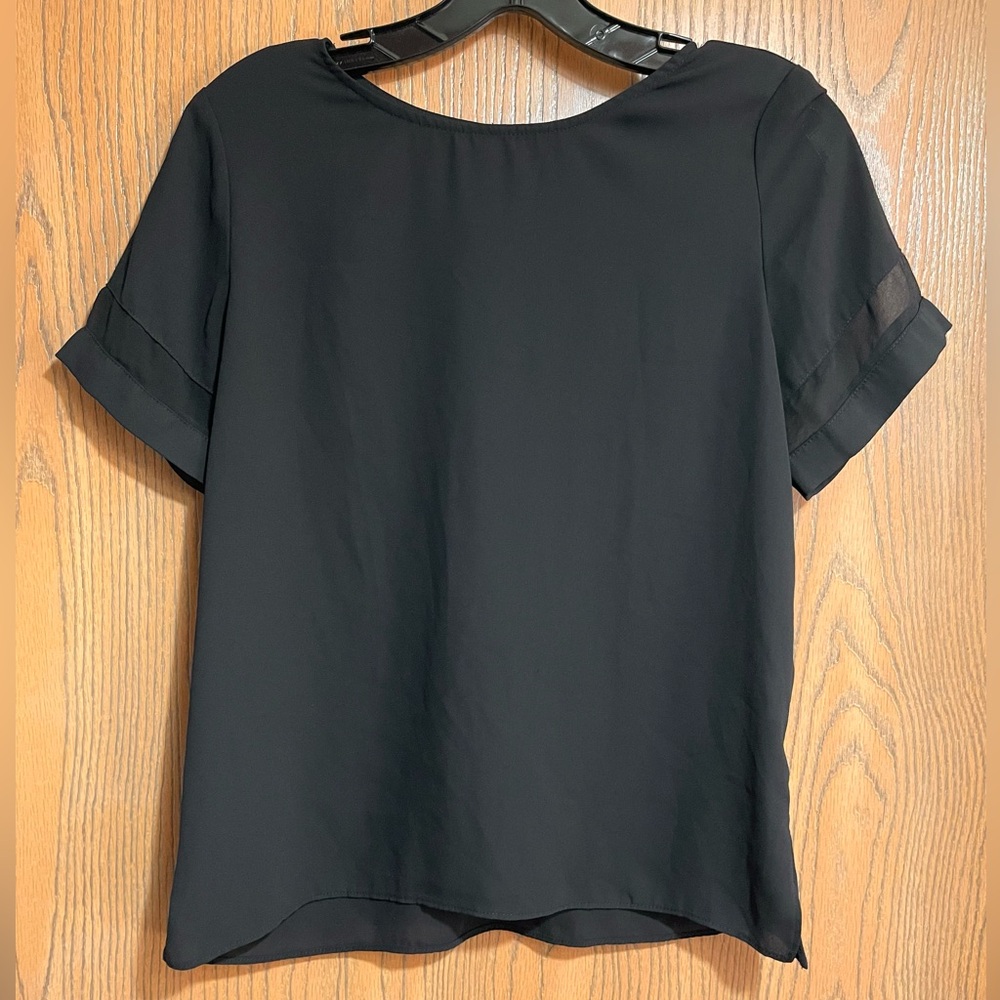 NET Collection Blouse with Black Short Sleeves with Sheer Detail